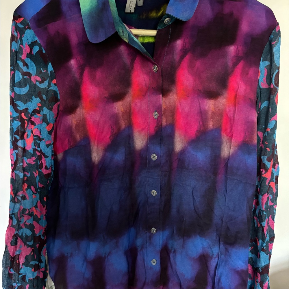 New - bl^nk London Anthropologie brand - small - Patterned button down top